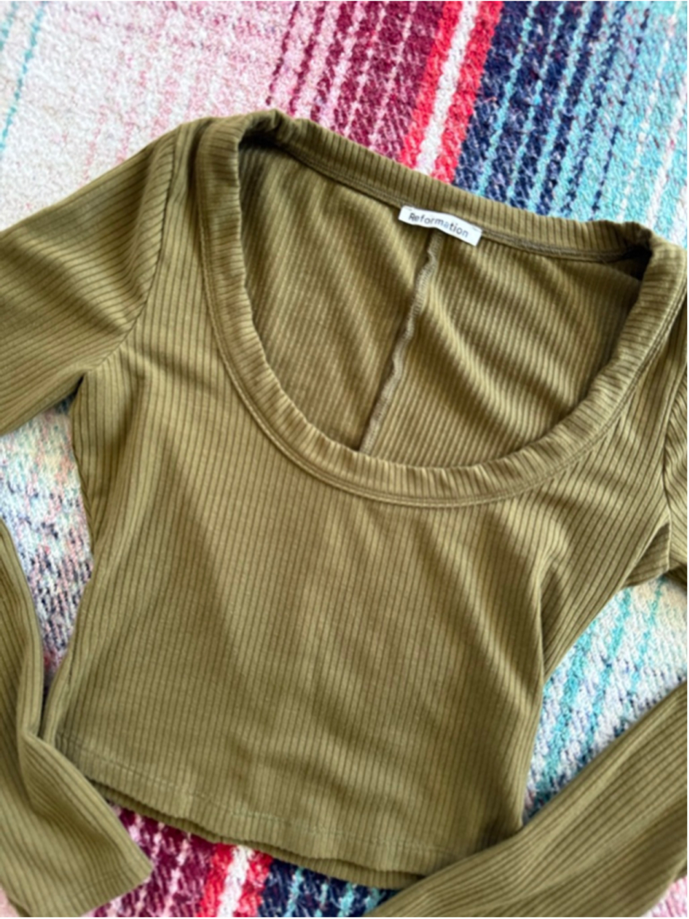 Women's Reformation Olive Green Ribbed Long Sleeve Crop Top XS - Picture 2 of 8
